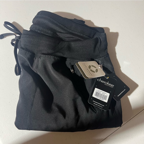 Cherokee Infinity Women's Slim Fit Drawstring Scrub Pant NWT- Petite XL - Picture 3 of 6